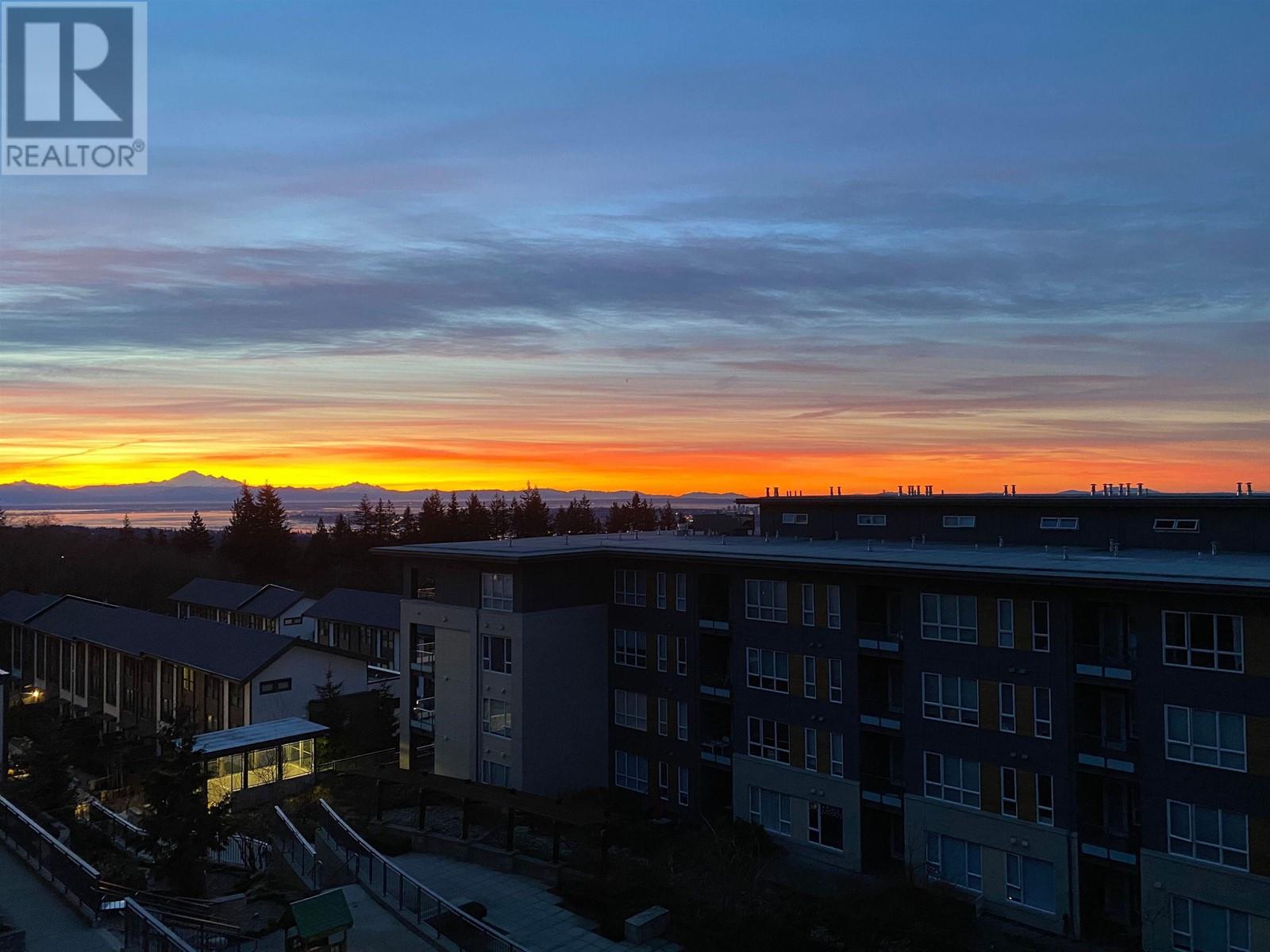 Listing Picture 34 of 38 : 409 9168 SLOPES MEWS, Burnaby / 本拿比 - 魯藝地產 Yvonne Lu Group - MLS Medallion Club Member
