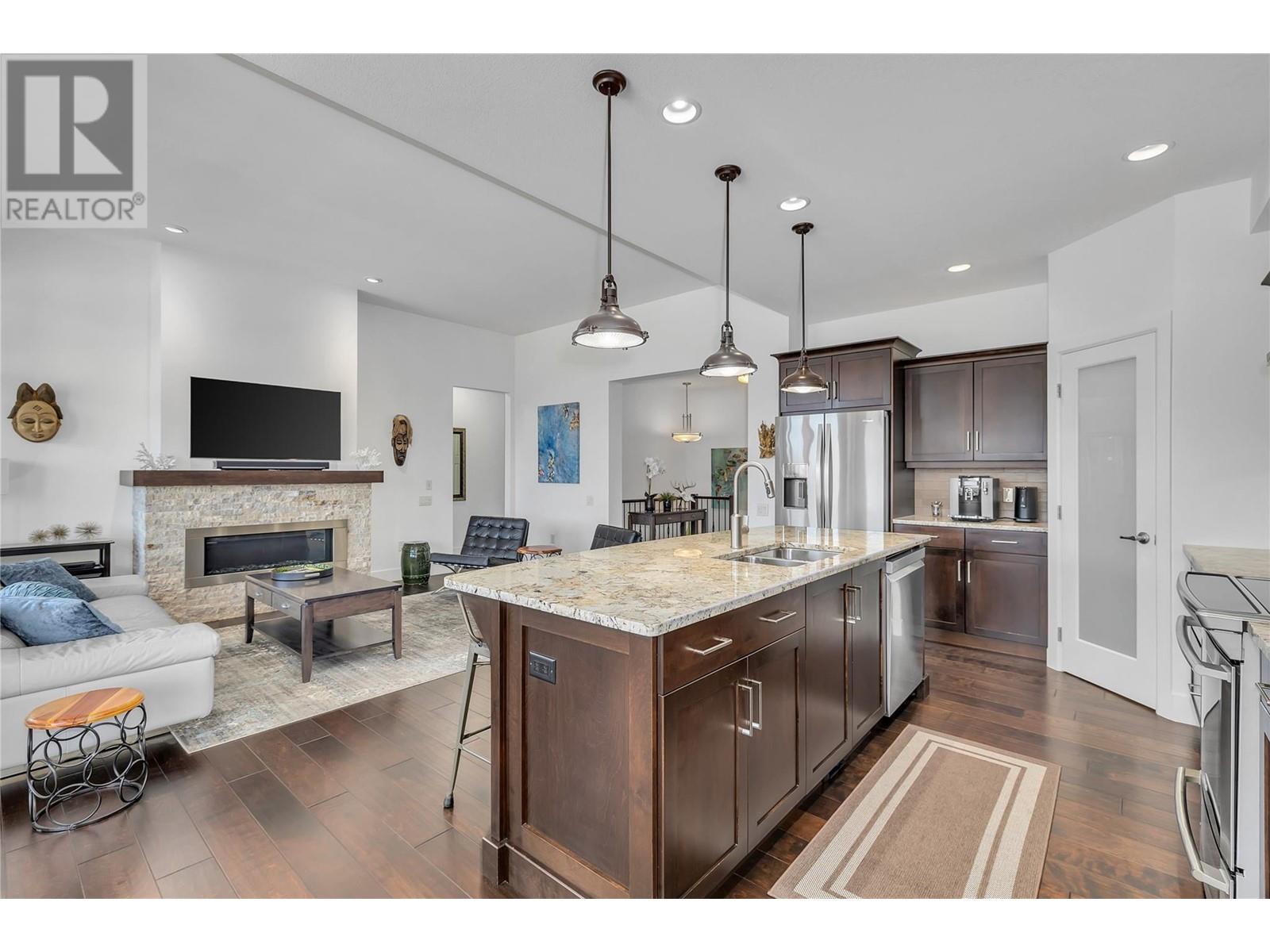 2147 Madera Court, West Kelowna, British Columbia  V4T 3H7 - Photo 8 - 10333886