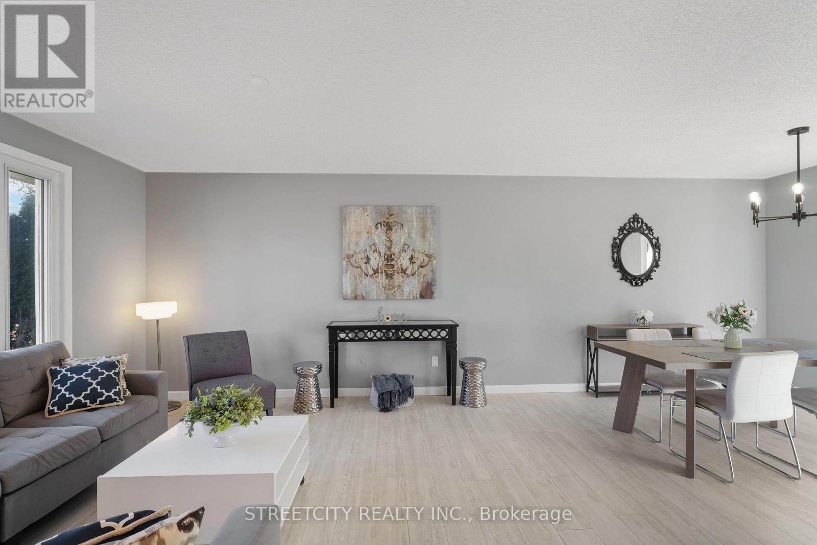 Photo 7 of 41 for 1409 Aldersbrook Road