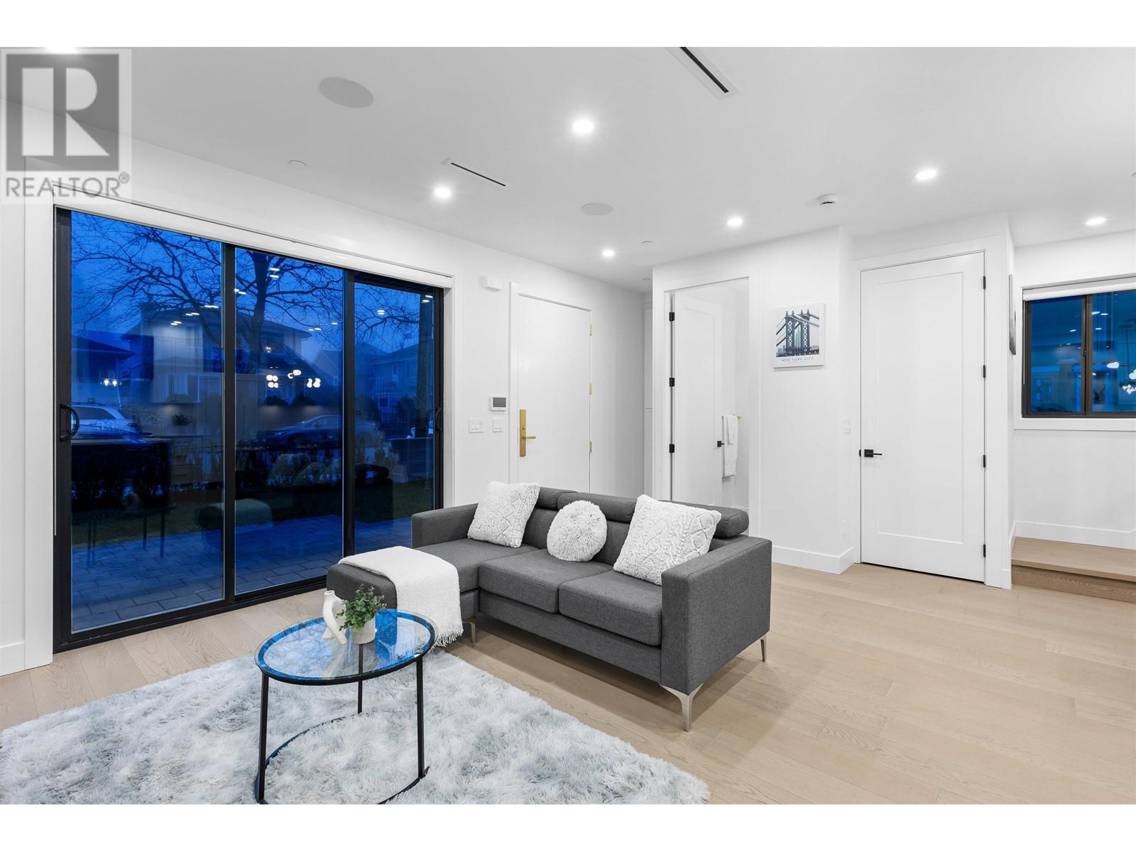 1 76 E 45th Avenue, Vancouver, British Columbia  V5W 1W7 - Photo 6 - R2979546