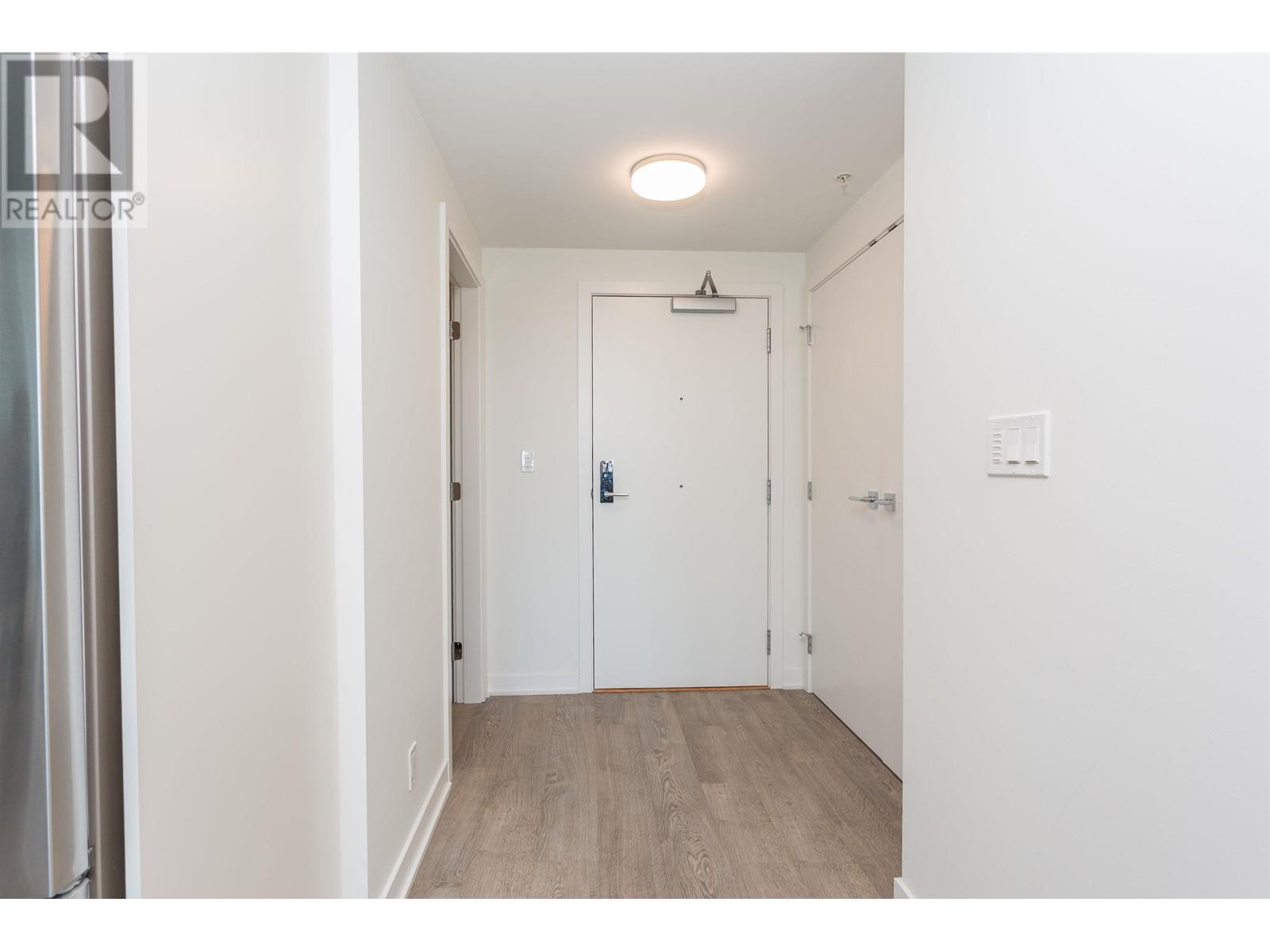 905 1401 Hunter Street, North Vancouver, British Columbia  V7J 0E2 - Photo 11 - R2979910