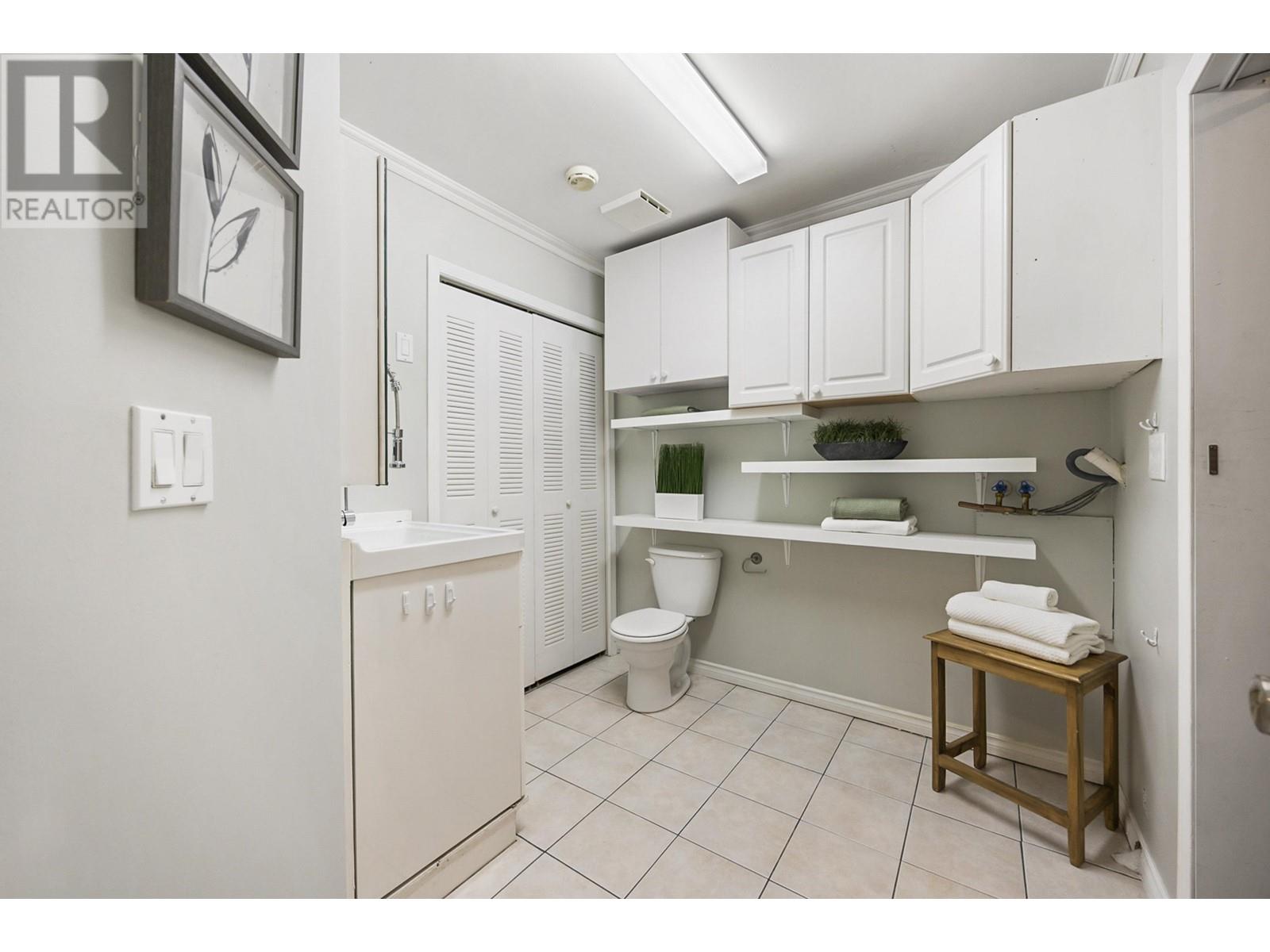 281 Balmoral Place, Port Moody, British Columbia  V3H 4B9 - Photo 26 - R2979915