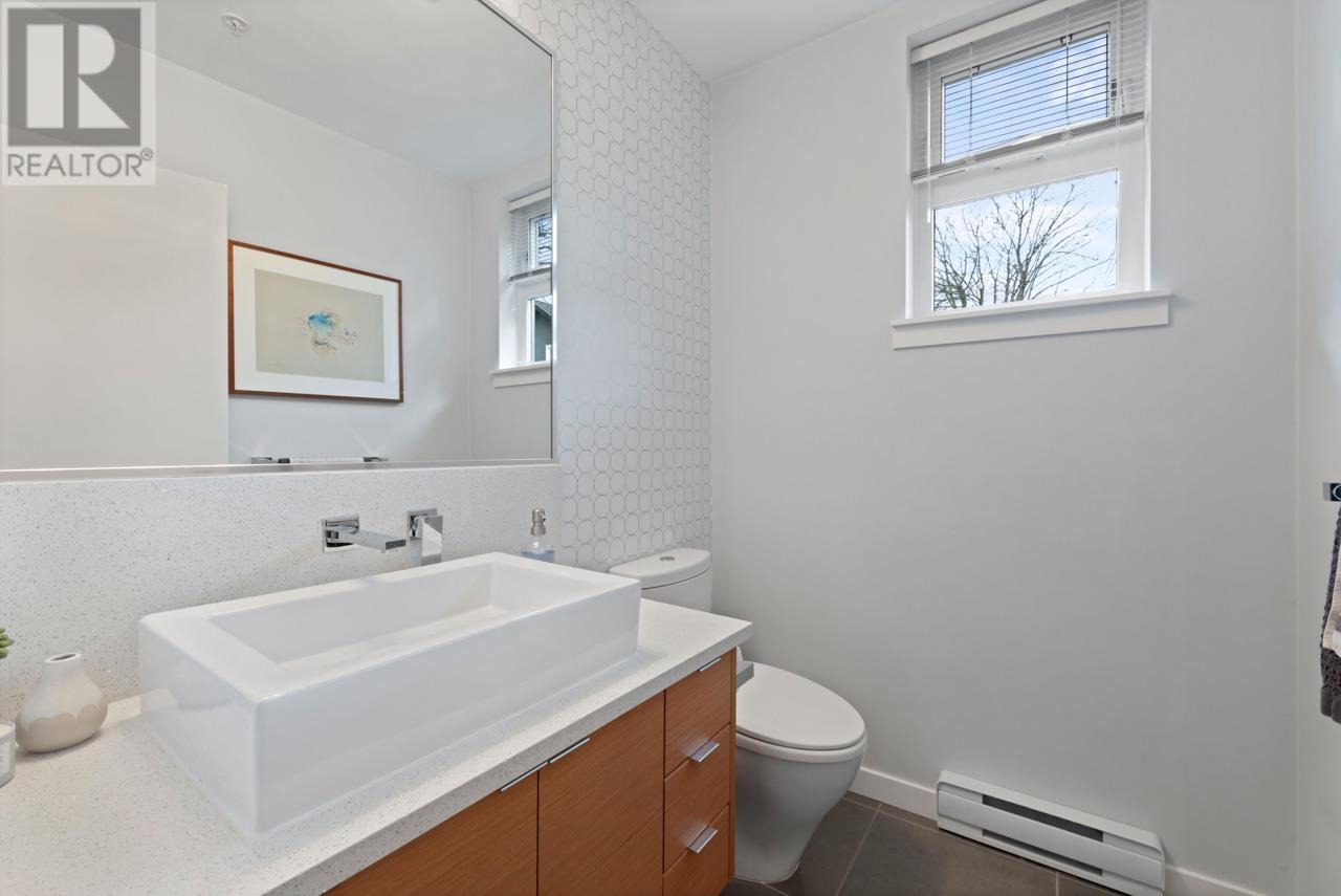 Listing Picture 16 of 39 : 171 E 17TH AVENUE, Vancouver / 溫哥華 - 魯藝地產 Yvonne Lu Group - MLS Medallion Club Member