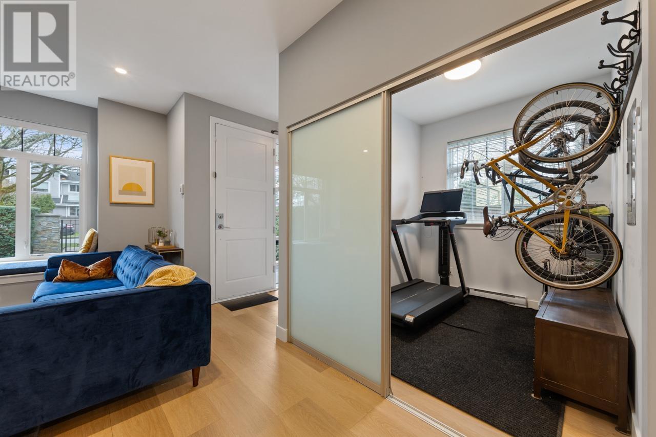 Listing Picture 18 of 39 : 171 E 17TH AVENUE, Vancouver / 溫哥華 - 魯藝地產 Yvonne Lu Group - MLS Medallion Club Member