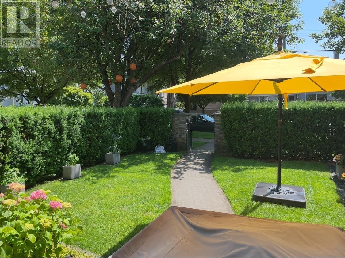 Listing Picture 33 of 39 : 171 E 17TH AVENUE, Vancouver / 溫哥華 - 魯藝地產 Yvonne Lu Group - MLS Medallion Club Member