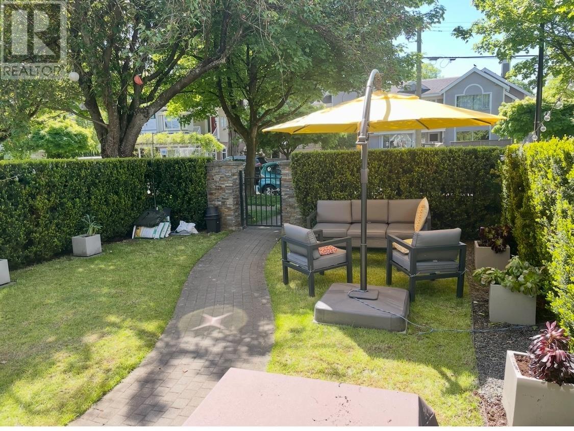 Listing Picture 35 of 39 : 171 E 17TH AVENUE, Vancouver / 溫哥華 - 魯藝地產 Yvonne Lu Group - MLS Medallion Club Member
