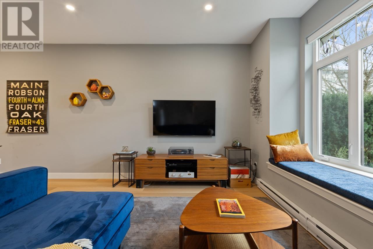 Listing Picture 7 of 39 : 171 E 17TH AVENUE, Vancouver / 溫哥華 - 魯藝地產 Yvonne Lu Group - MLS Medallion Club Member