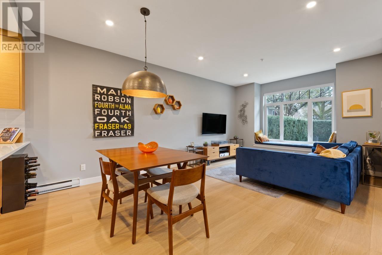 Listing Picture 8 of 39 : 171 E 17TH AVENUE, Vancouver / 溫哥華 - 魯藝地產 Yvonne Lu Group - MLS Medallion Club Member