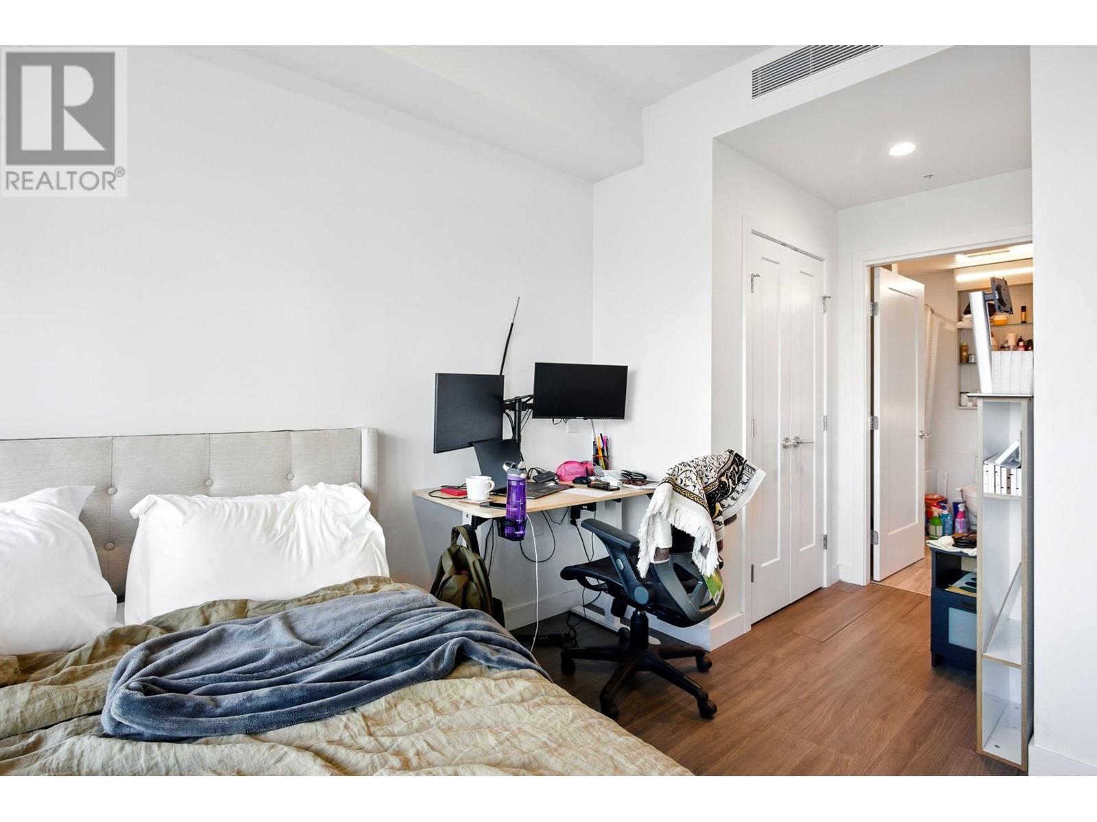 Listing Picture 10 of 33 : 1203 2351 BETA AVENUE, Burnaby / 本拿比 - 魯藝地產 Yvonne Lu Group - MLS Medallion Club Member