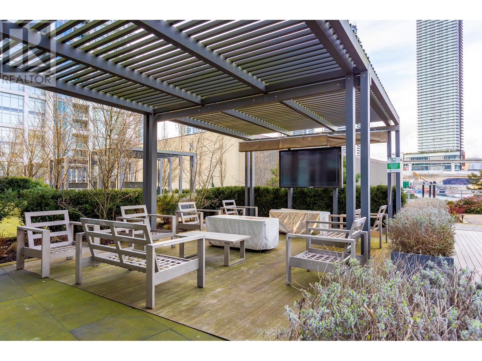 Listing Picture 33 of 33 : 1203 2351 BETA AVENUE, Burnaby / 本拿比 - 魯藝地產 Yvonne Lu Group - MLS Medallion Club Member