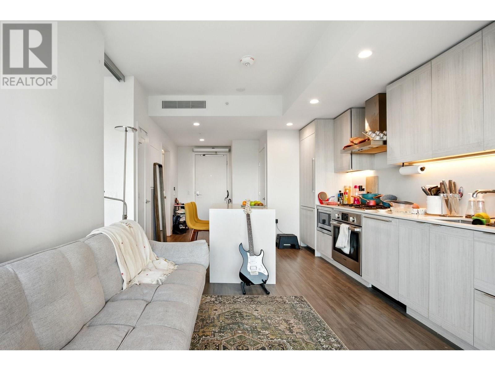 Listing Picture 5 of 33 : 1203 2351 BETA AVENUE, Burnaby / 本拿比 - 魯藝地產 Yvonne Lu Group - MLS Medallion Club Member