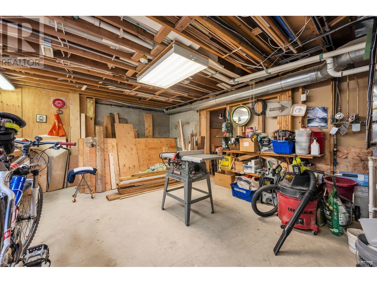 1419 Pinetree Way, Coquitlam, British Columbia  V3E 2T6 - Photo 35 - R2979822