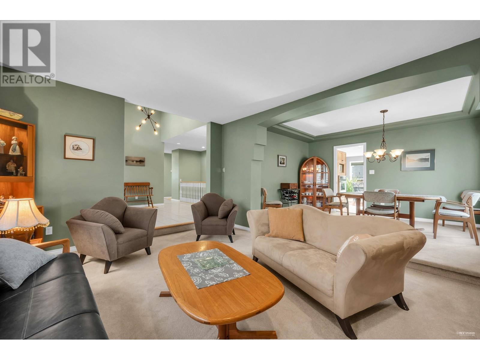 1419 Pinetree Way, Coquitlam, British Columbia  V3E 2T6 - Photo 9 - R2979822