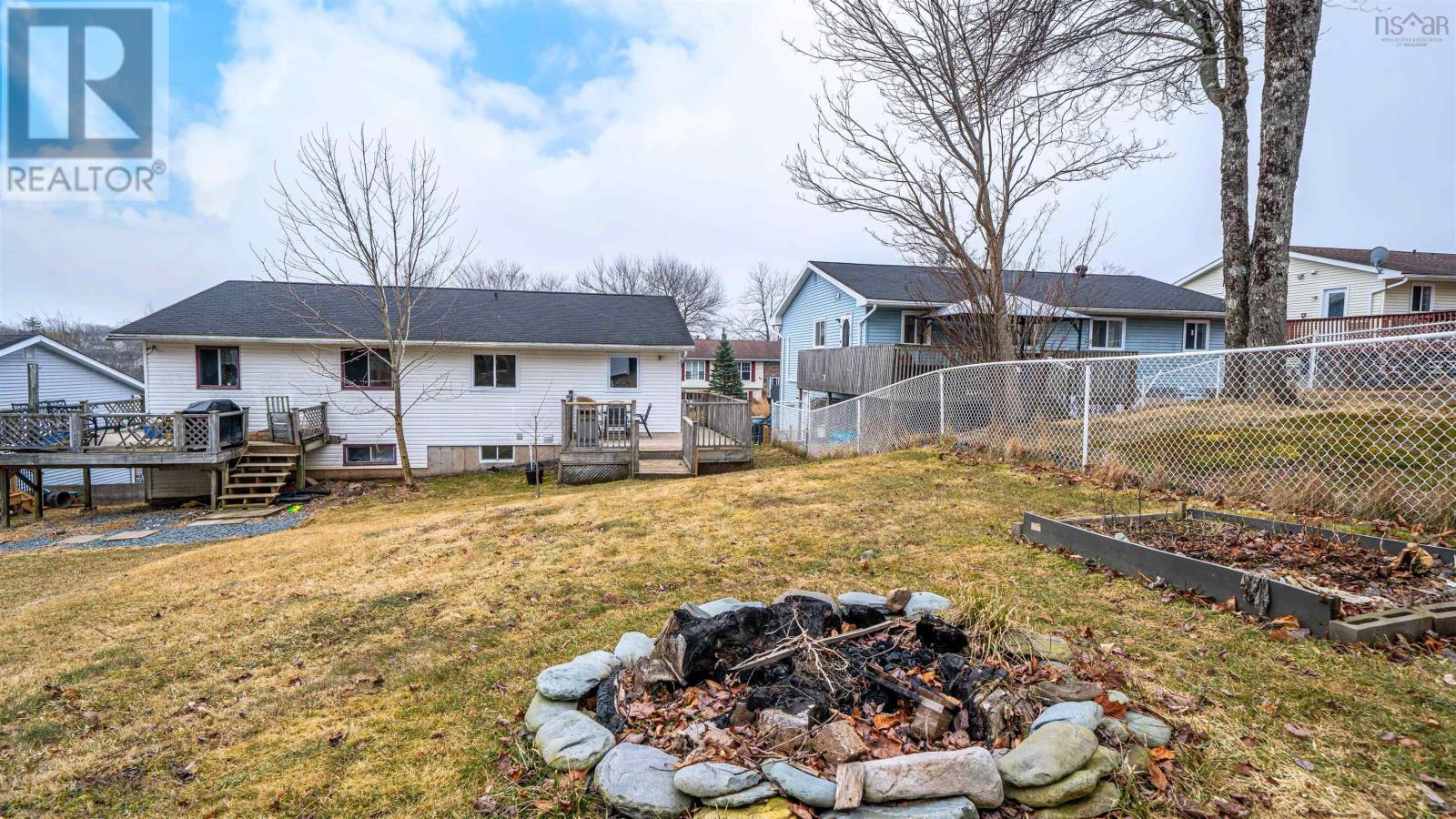 35 Sunnyvale Court, Lower Sackville, Nova Scotia  B4E 2T2 - Photo 41 - 202505319