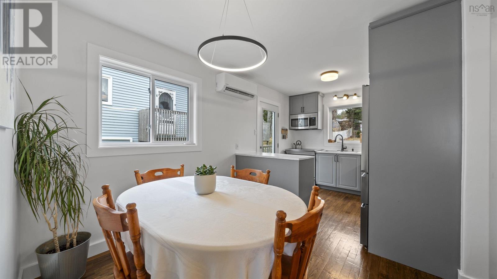 35 Sunnyvale Court, Lower Sackville, Nova Scotia  B4E 2T2 - Photo 7 - 202505319