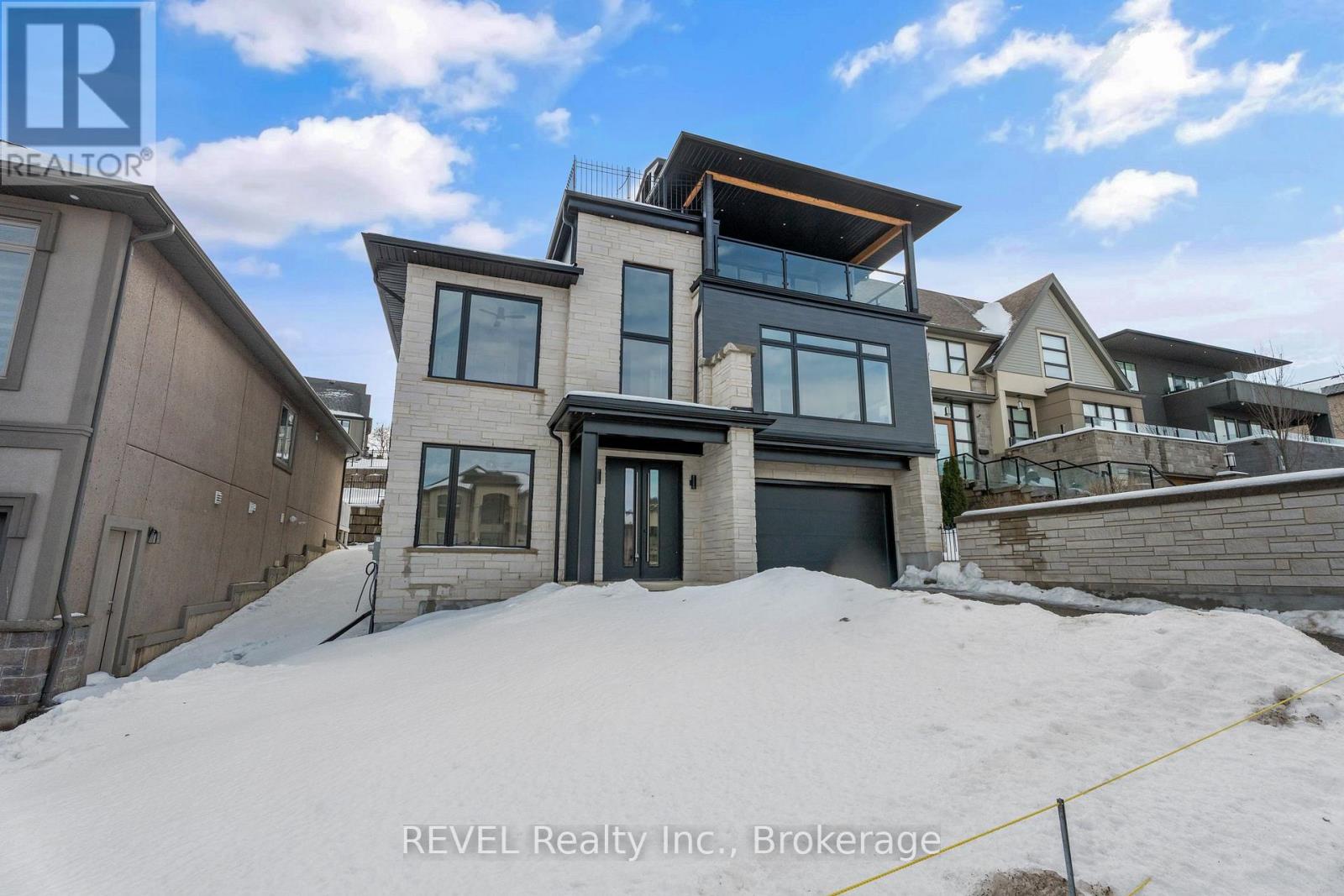 Property at 13 KENMIR AVENUE image 2