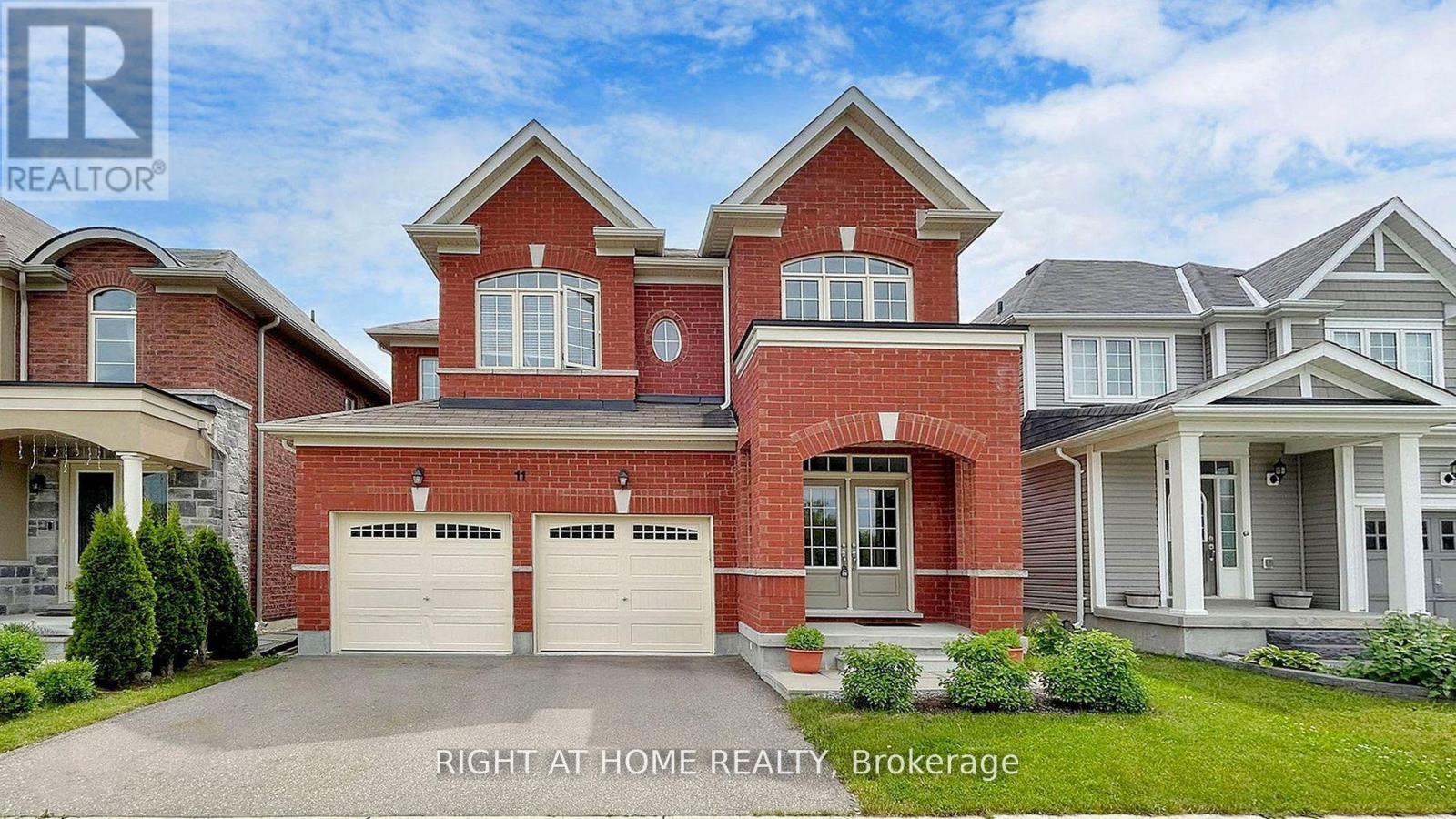 Property at 11 ROBERT WILSON CRESCENT image 1