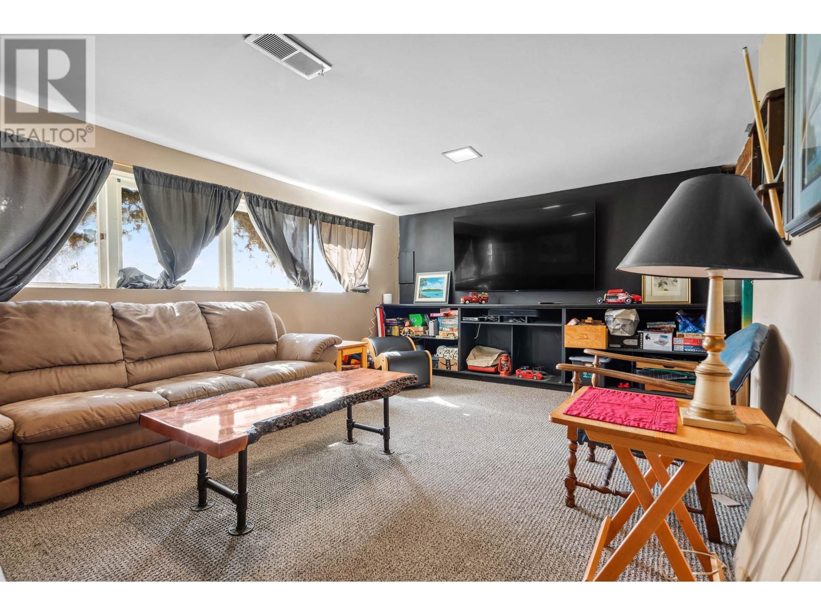 432 E 13th Street, North Vancouver, British Columbia  V7L 2M1 - Photo 22 - R2979543
