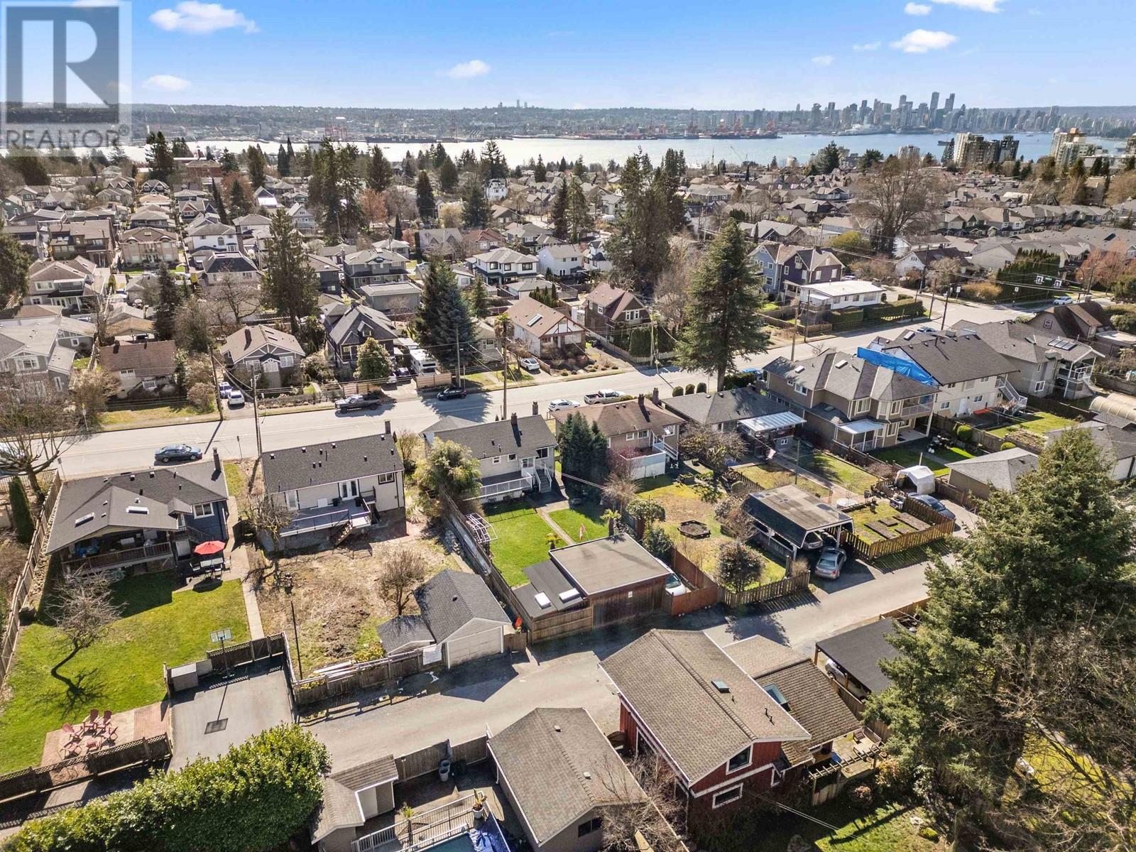 432 E 13th Street, North Vancouver, British Columbia  V7L 2M1 - Photo 7 - R2979543