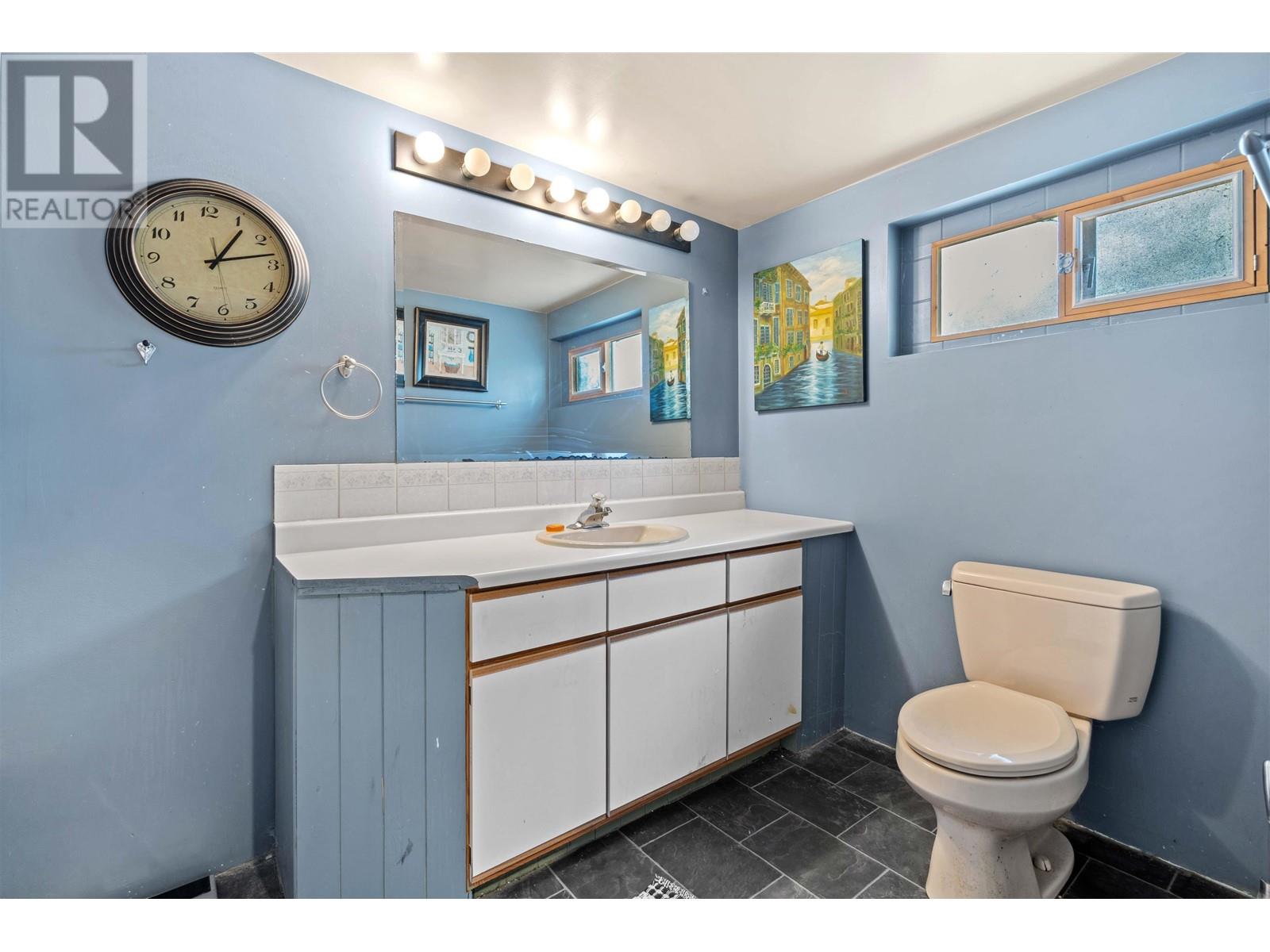 432 E 13th Street, North Vancouver, British Columbia  V7L 2M1 - Photo 20 - R2979543