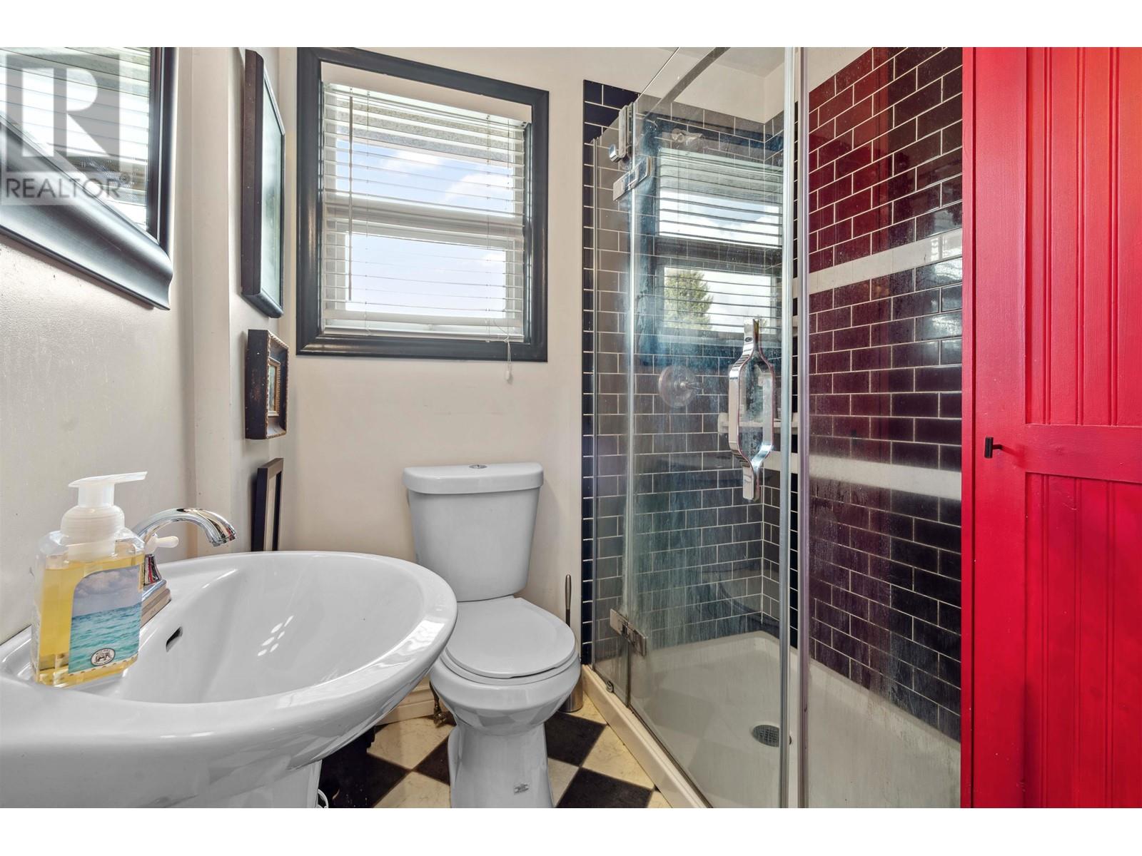 432 E 13th Street, North Vancouver, British Columbia  V7L 2M1 - Photo 14 - R2979543