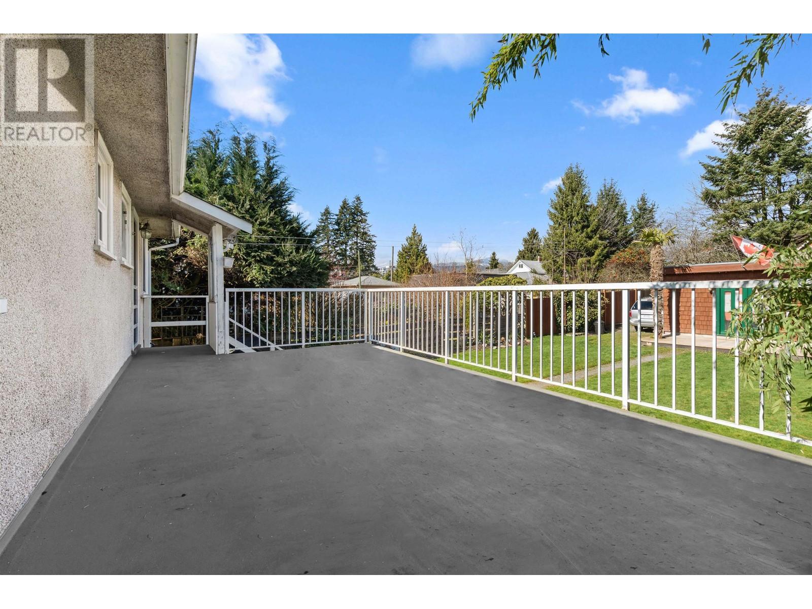 432 E 13th Street, North Vancouver, British Columbia  V7L 2M1 - Photo 24 - R2979543