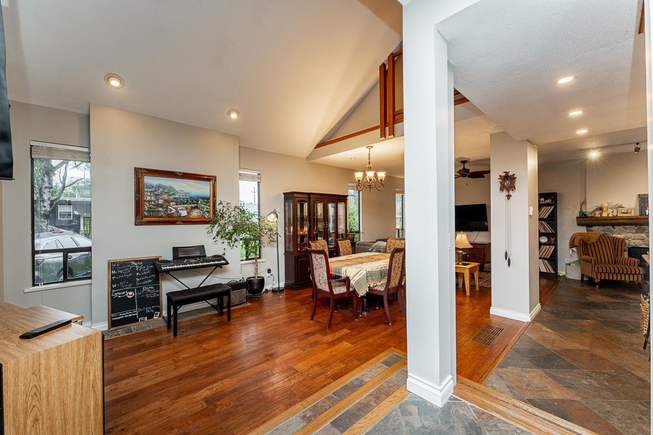 Property at 8988 ROYAL STREET image 5