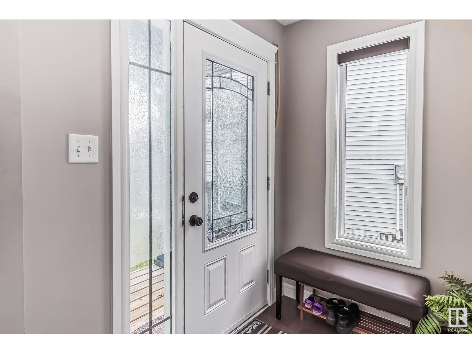 Property at 5236 17 AV SW image 3