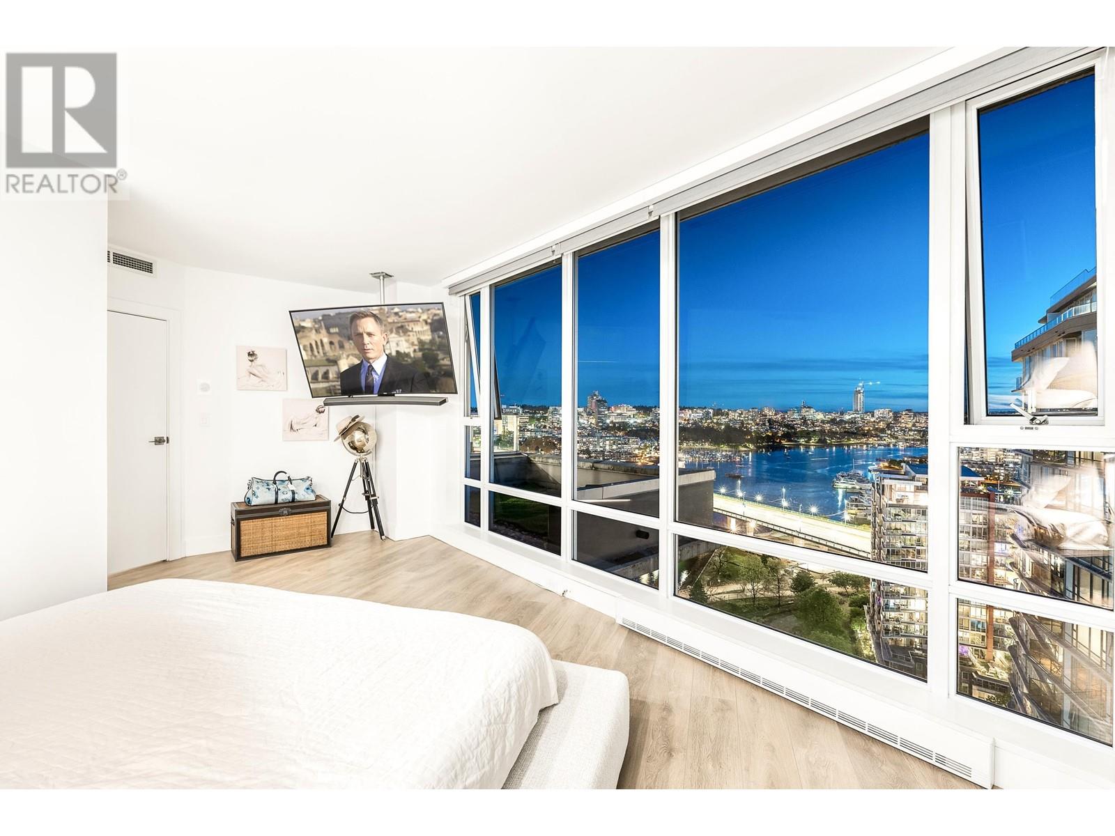 Listing Picture 13 of 40 : 2603 8 SMITHE MEWS, Vancouver / 溫哥華 - 魯藝地產 Yvonne Lu Group - MLS Medallion Club Member