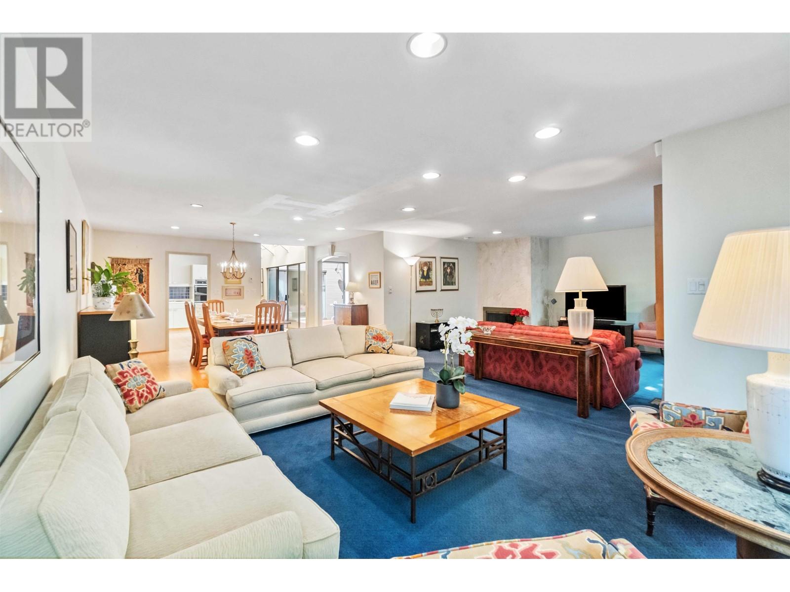 Property at 6606 TURNBERRY CRESCENT image 3