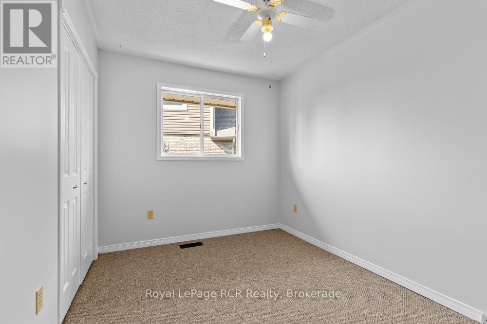 282 Forest Glen Drive, Wellington North, Ontario  N0G 2L2 - Photo 21 - X12029940