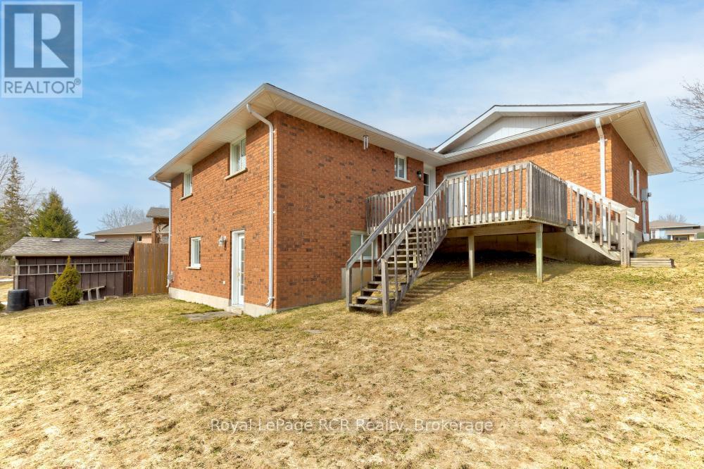 282 Forest Glen Drive, Wellington North, Ontario  N0G 2L2 - Photo 42 - X12029940