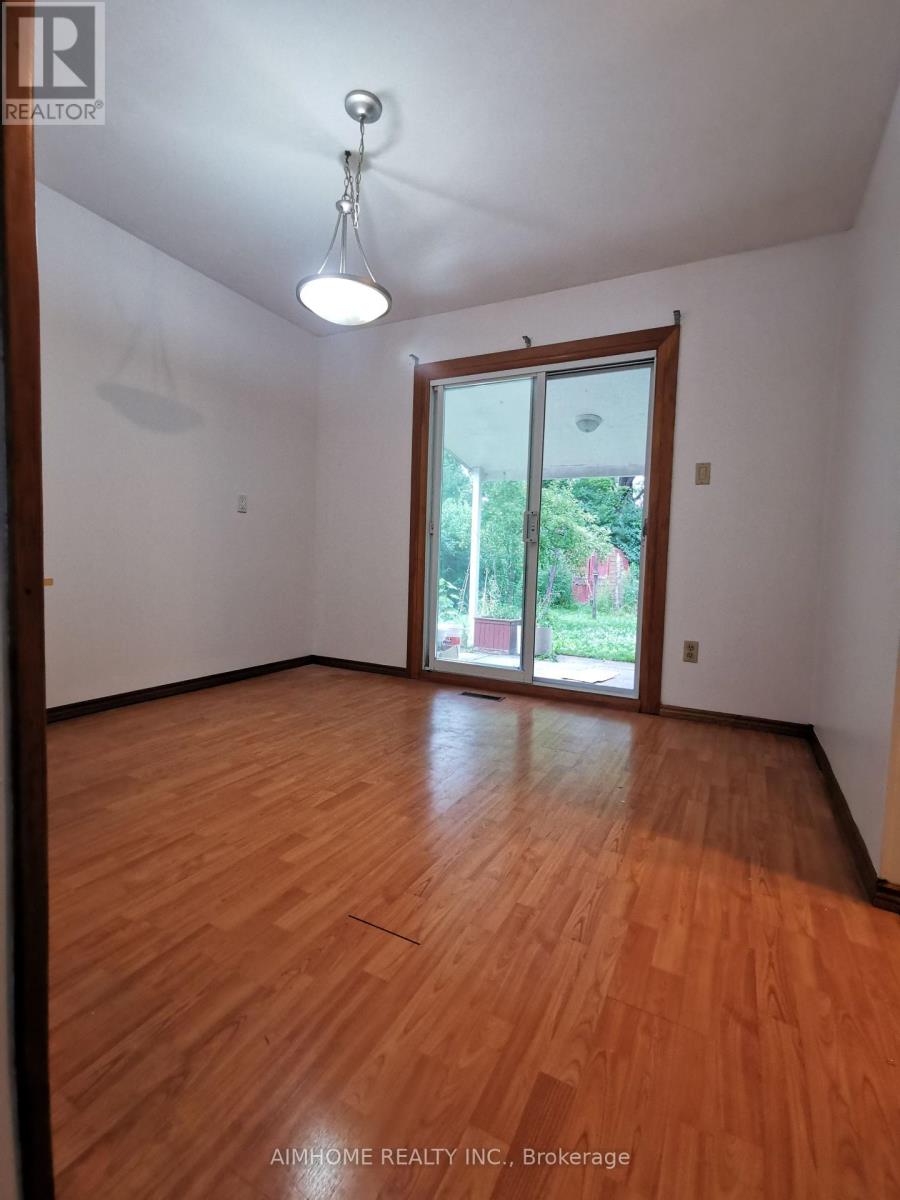 166 Freshmeadow Drive, Toronto, Ontario  M2H 2R1 - Photo 6 - C12029837