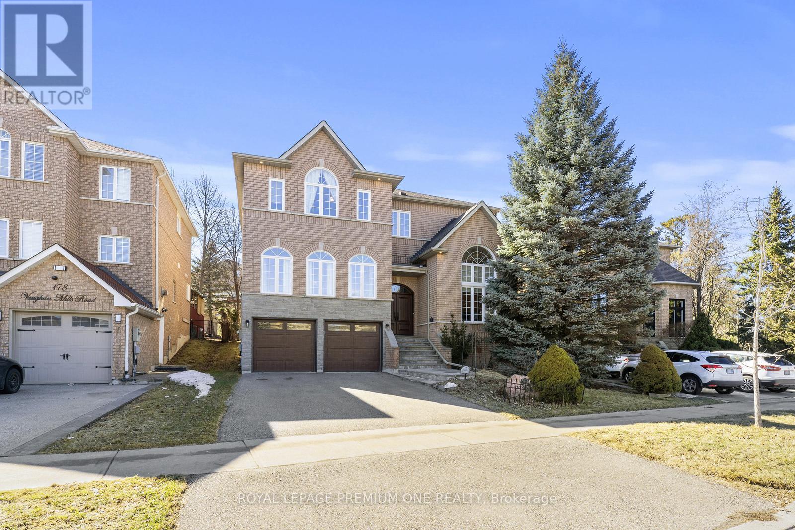 Property at 180 VAUGHAN MILLS ROAD image 1