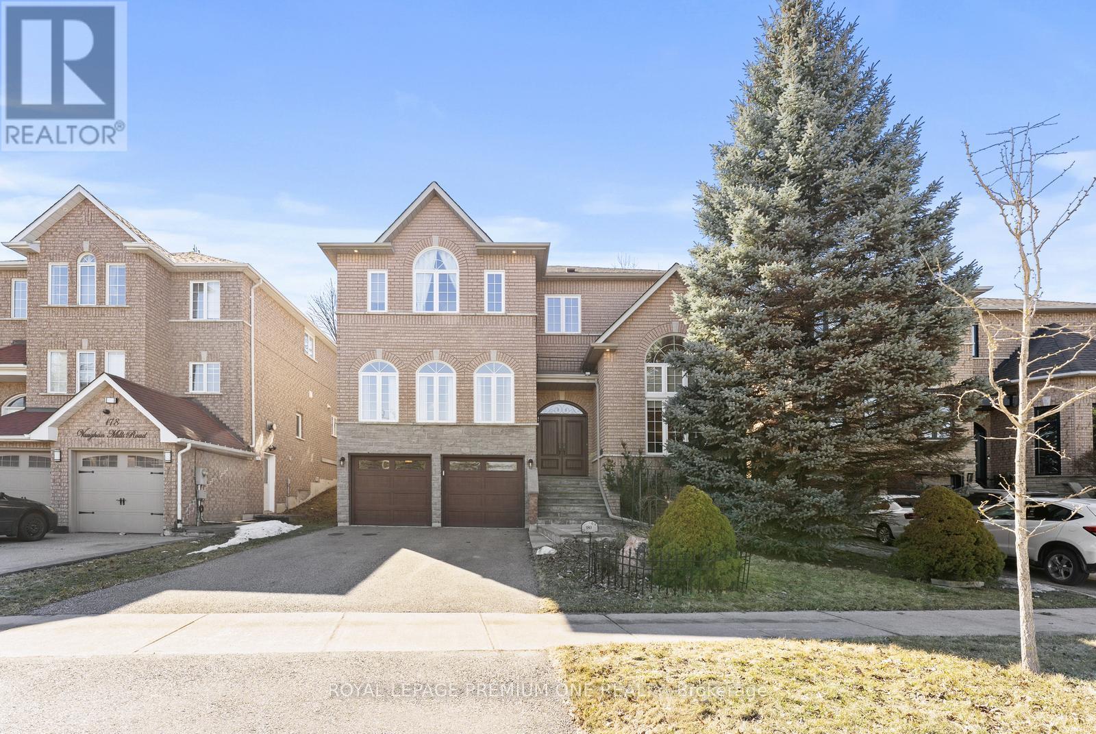 Property at 180 VAUGHAN MILLS ROAD image 2
