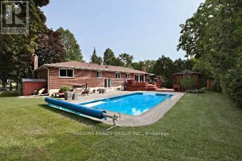 Property at 1435 SAGINAW CRESCENT image 2