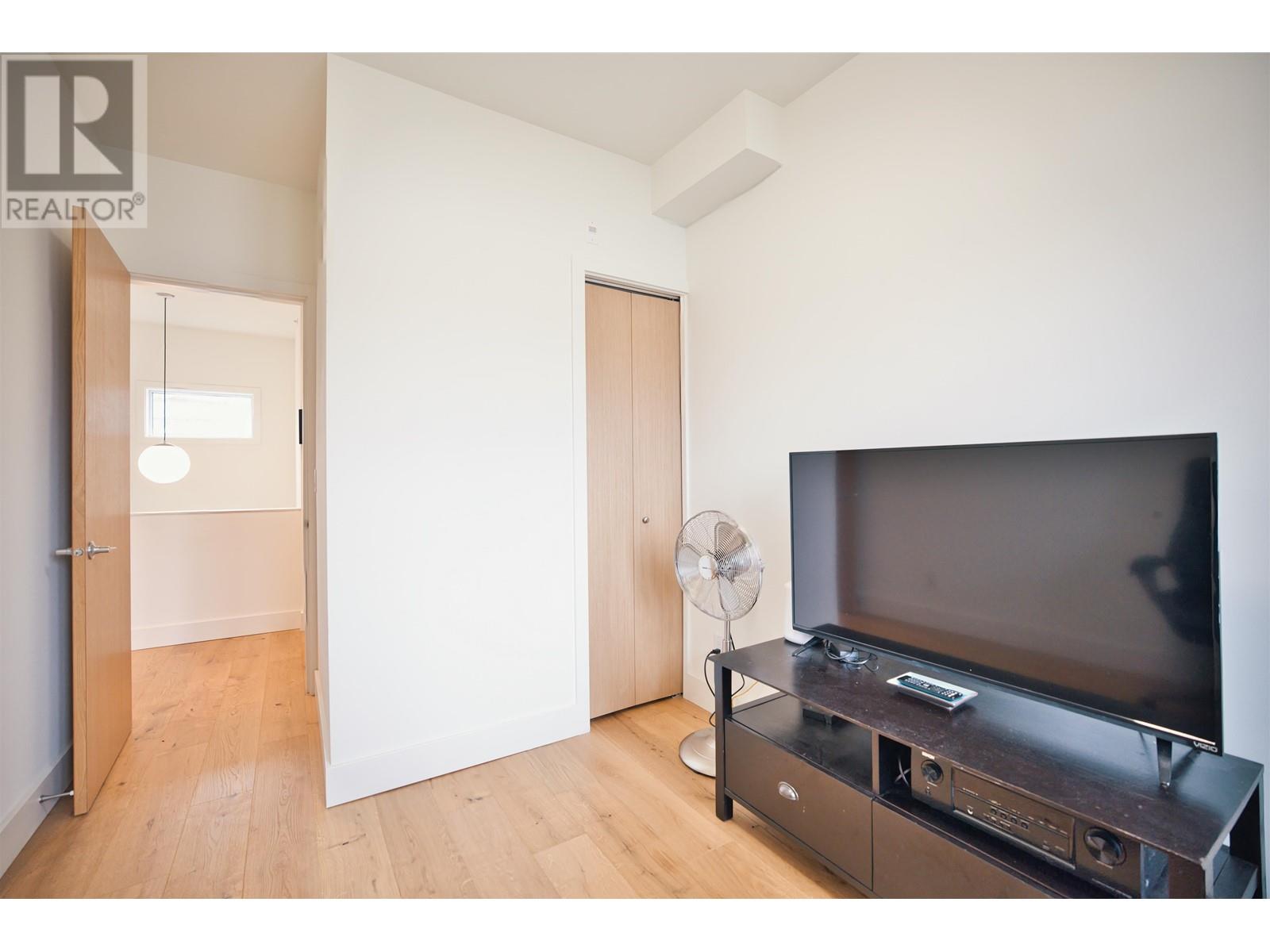 301 250 Columbia Street, New Westminster, British Columbia  V3L 1A6 - Photo 19 - R2977101