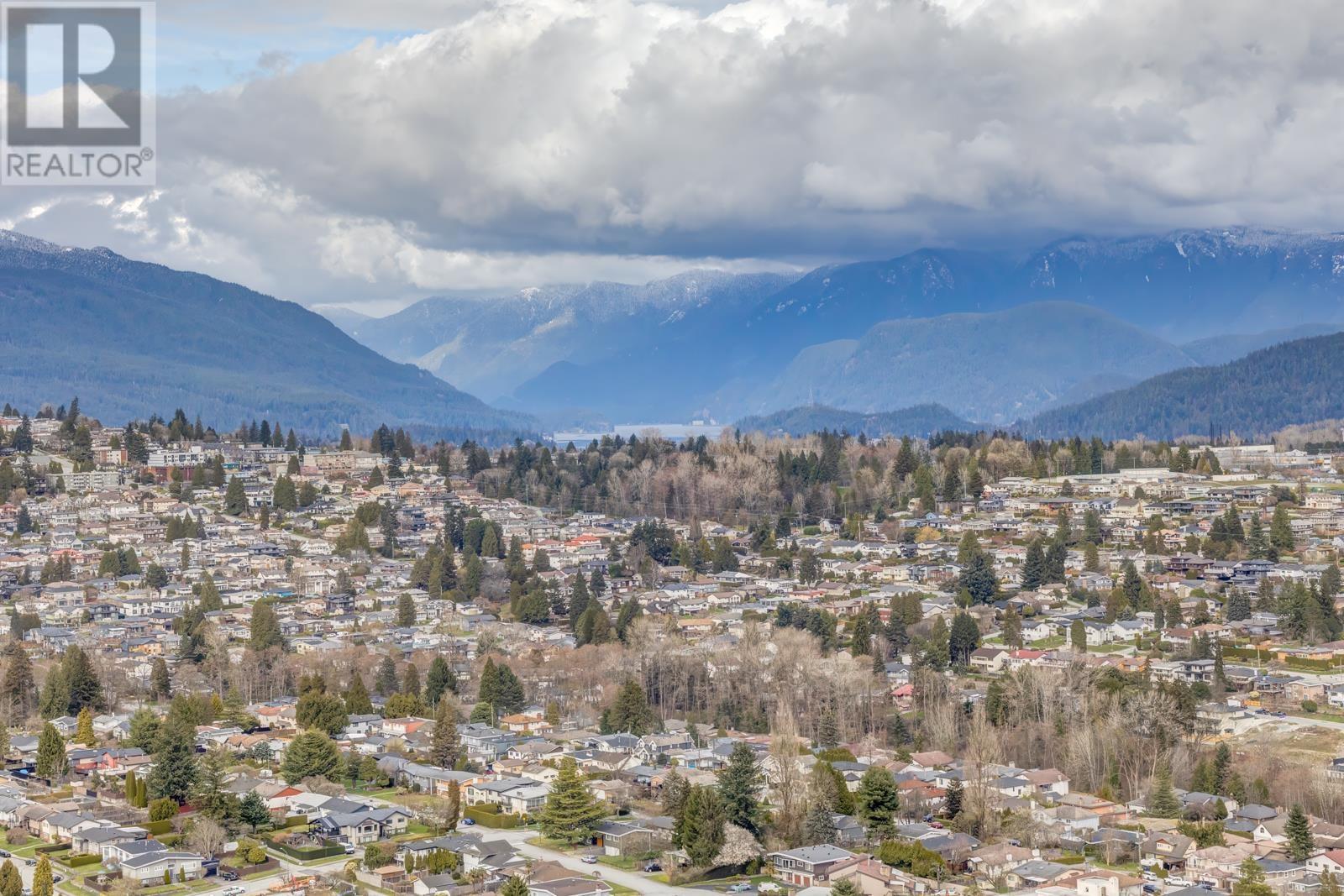 4806 4880 LOUGHEED HIGHWAY, Burnaby