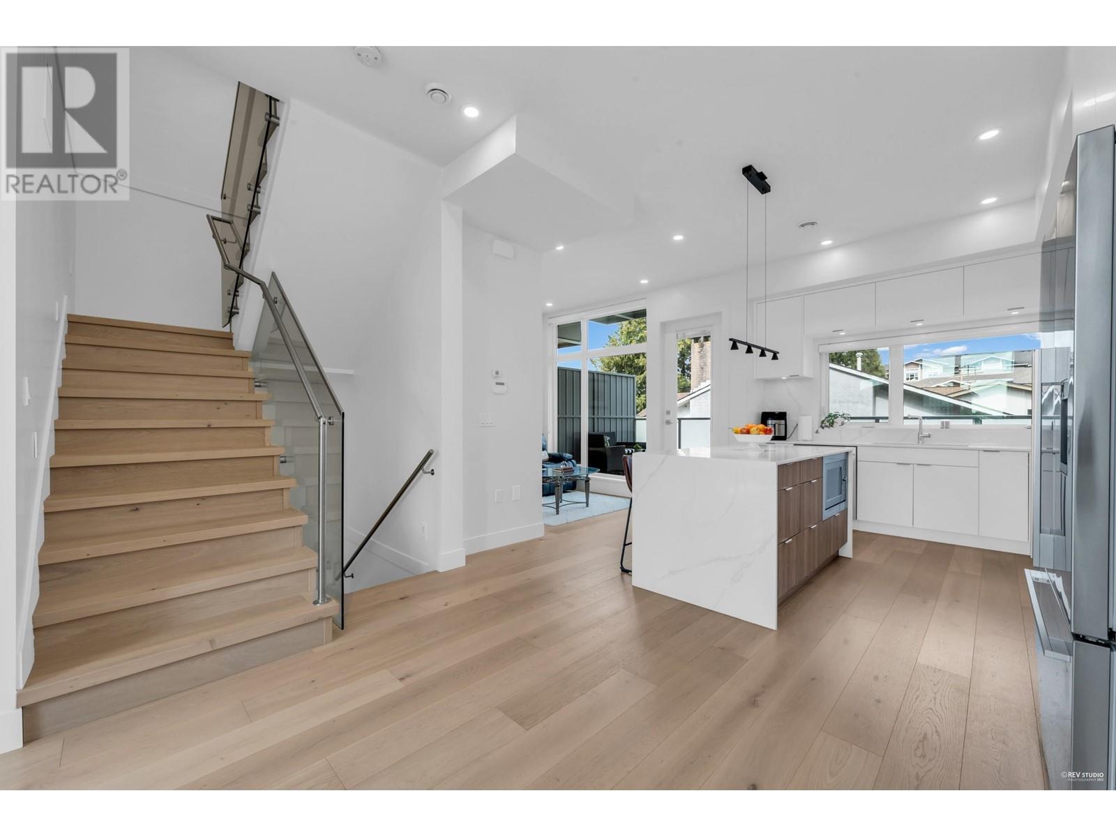 5603 Rumble Street, Burnaby, British Columbia  V5J 2C3 - Photo 26 - R2972333