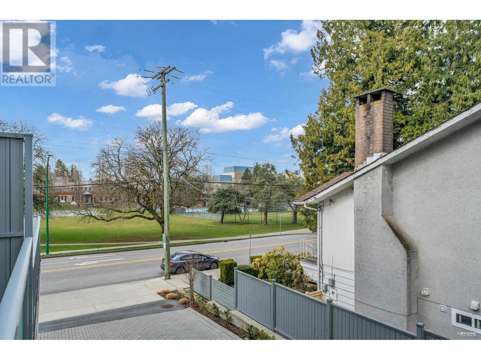 5603 Rumble Street, Burnaby, British Columbia  V5J 2C3 - Photo 25 - R2972333