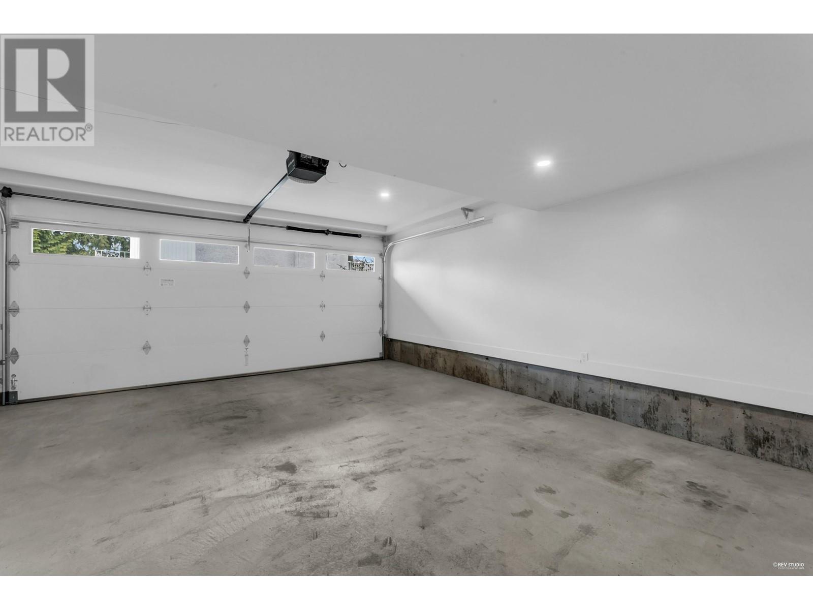 5603 Rumble Street, Burnaby, British Columbia  V5J 2C3 - Photo 35 - R2972333