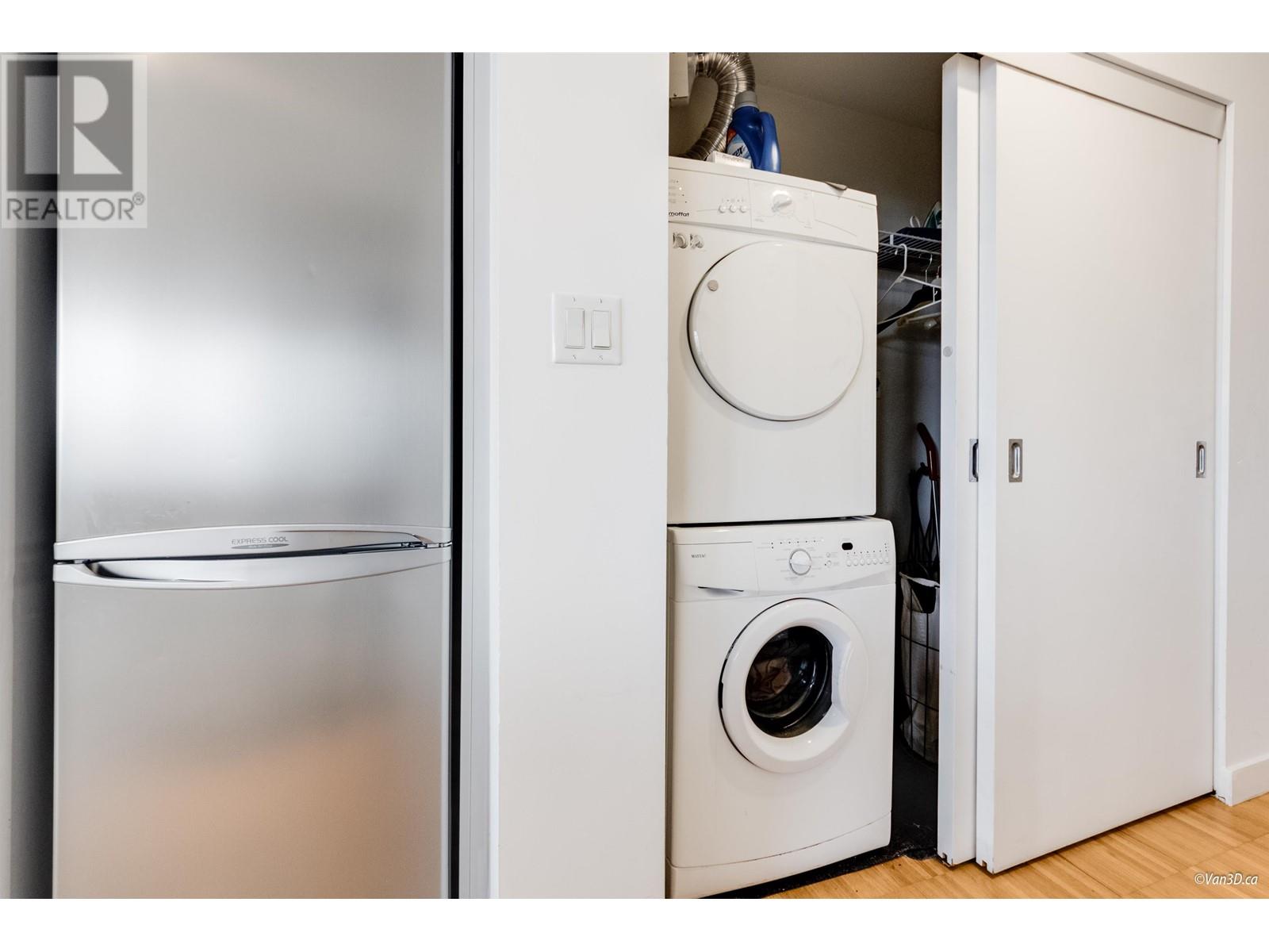 Listing Picture 30 of 40 : 2303 128 W CORDOVA STREET, Vancouver / 溫哥華 - 魯藝地產 Yvonne Lu Group - MLS Medallion Club Member