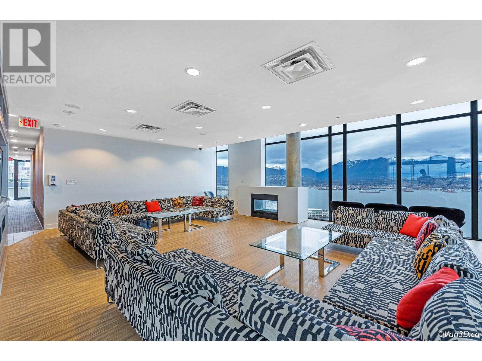 Listing Picture 33 of 40 : 2303 128 W CORDOVA STREET, Vancouver / 溫哥華 - 魯藝地產 Yvonne Lu Group - MLS Medallion Club Member