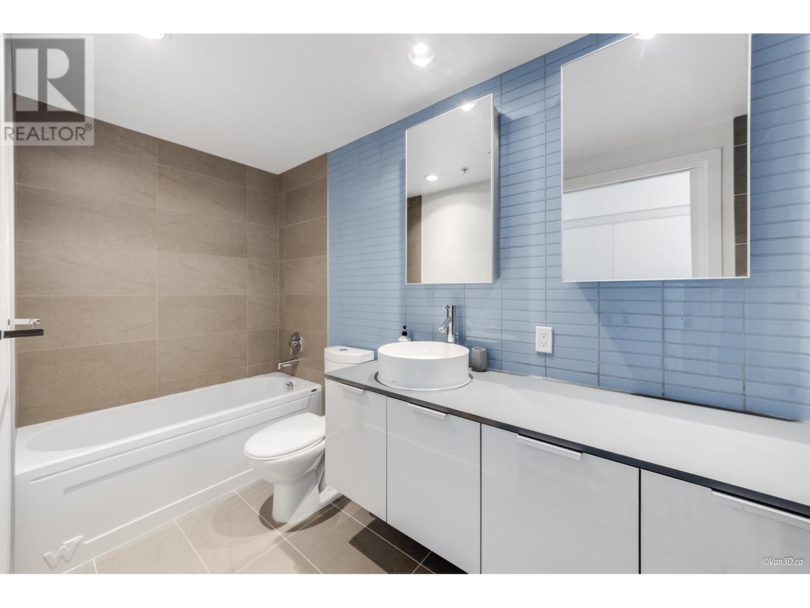 Listing Picture 26 of 40 : 2303 128 W CORDOVA STREET, Vancouver / 溫哥華 - 魯藝地產 Yvonne Lu Group - MLS Medallion Club Member