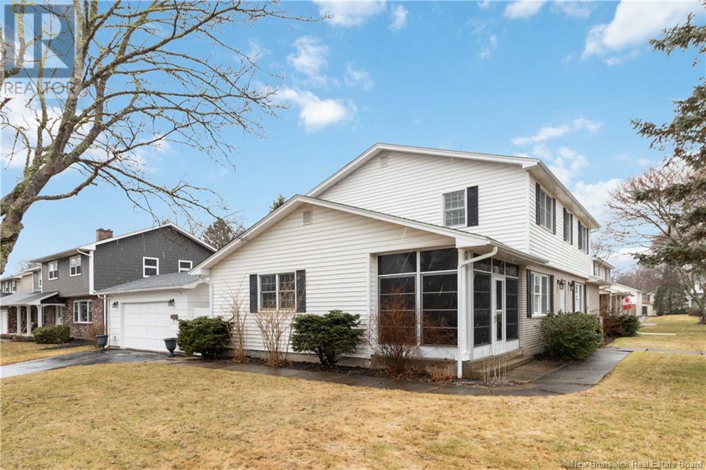 Property at 3 Wallace Court image 4