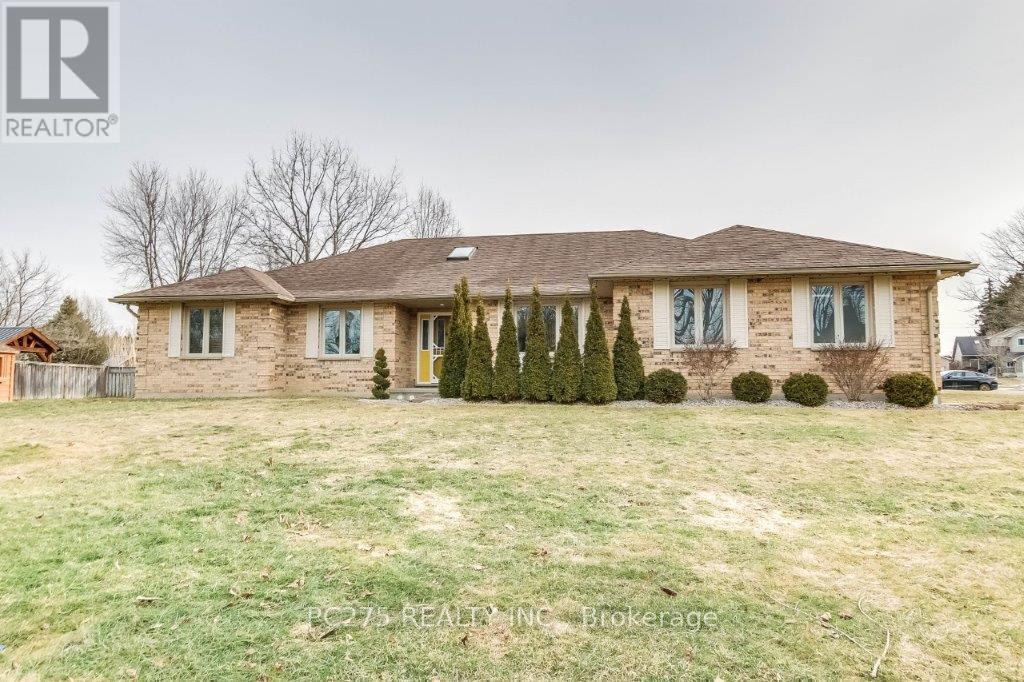 3914 STACEY CRESCENT, London South, Ontario