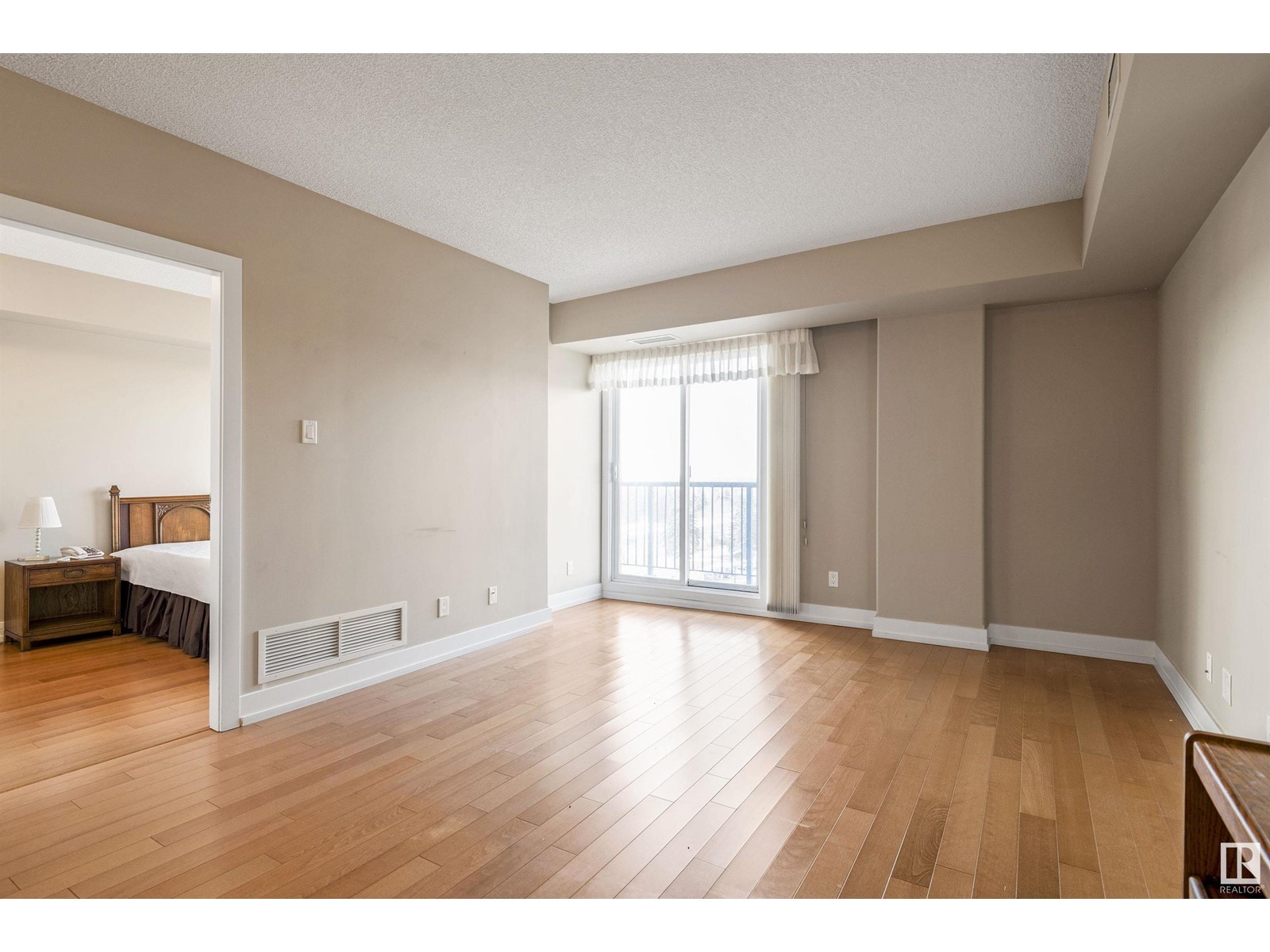 Property at #603 6608 28 AV NW NW image 5