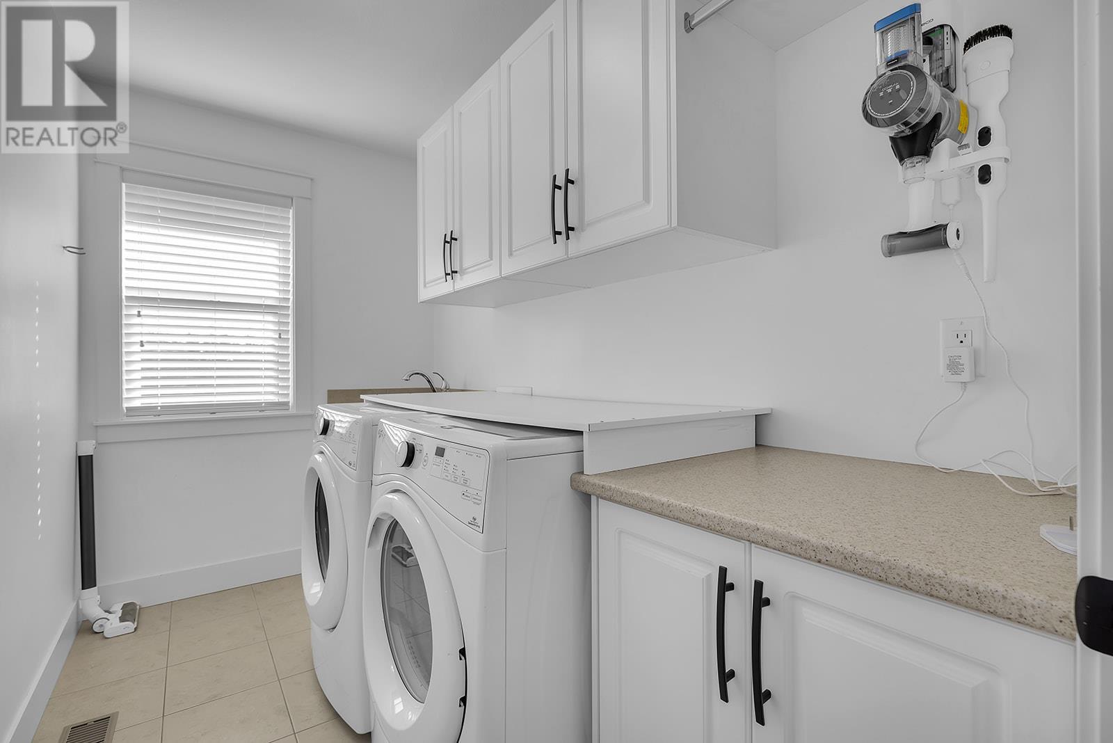 2358 Tallus Green Crescent, West Kelowna, British Columbia  V4T 3K4 - Photo 31 - 10335513
