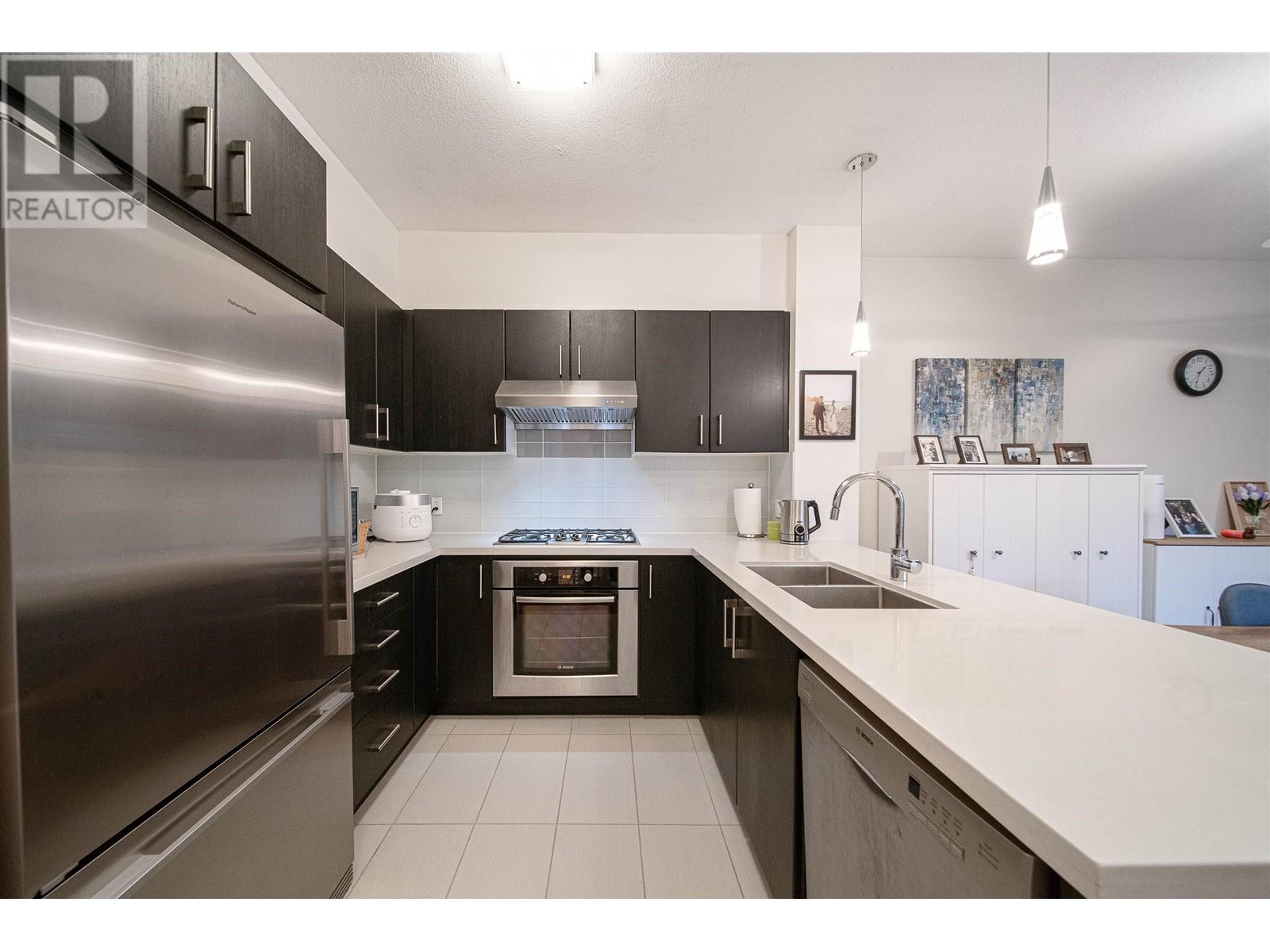 419 3163 Riverwalk Avenue, Vancouver, British Columbia  V5S 0A8 - Photo 1 - R2979979