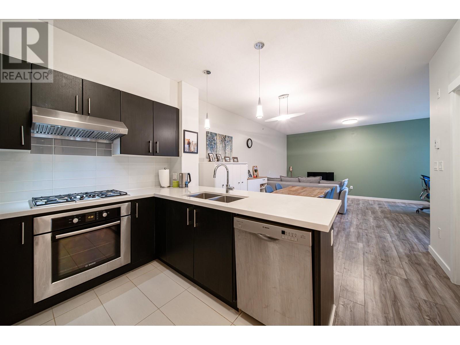419 3163 Riverwalk Avenue, Vancouver, British Columbia  V5S 0A8 - Photo 2 - R2979979